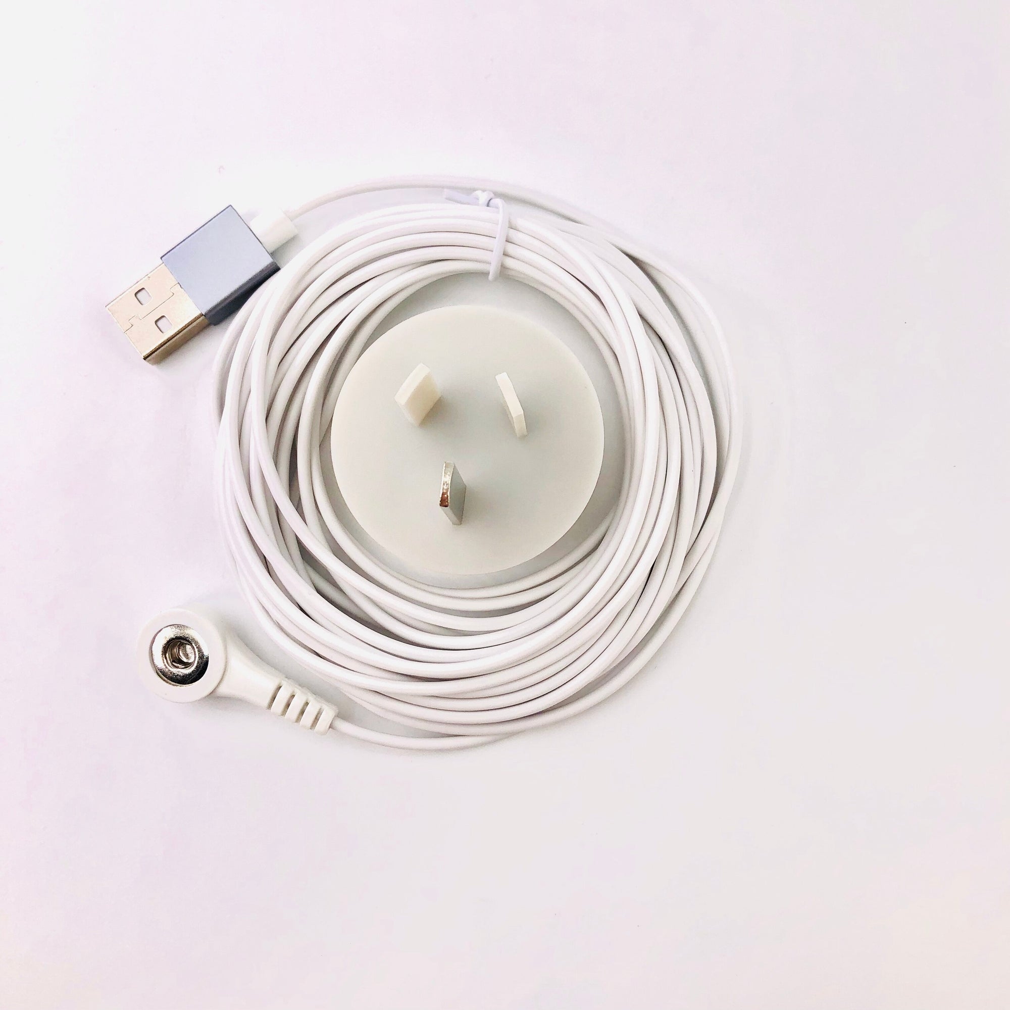 Grounding Adapter